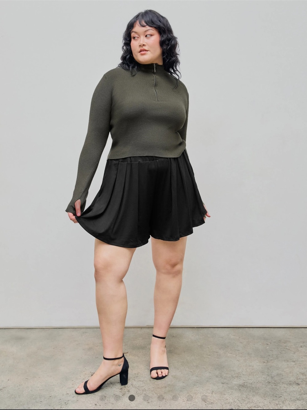 NWT Cider SOLID ELASTIC WAIST WIDE LEG SHORTS